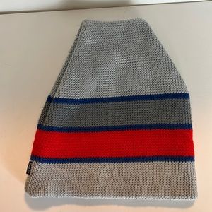 Smiley 100% Wool Ski Snowboard Beanie Grey Red Stripes